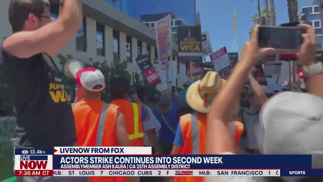 Long haul strike possible as actors picket