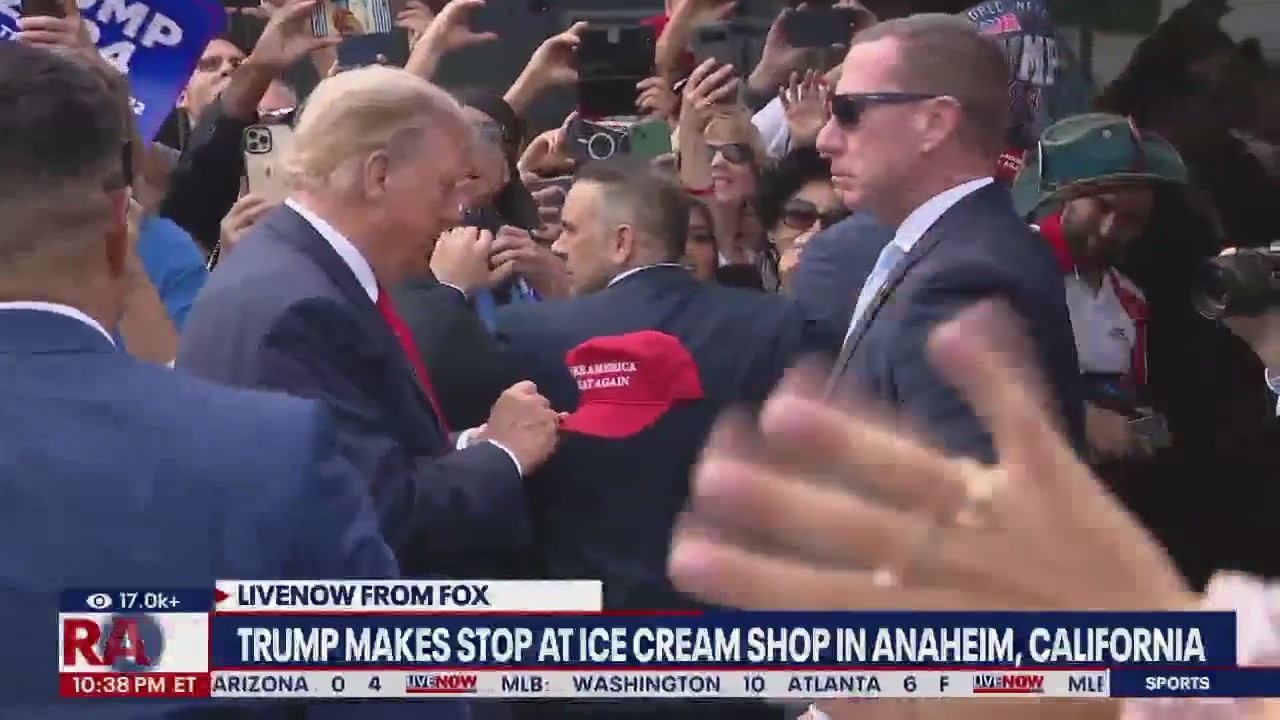 Trump stops by ice cream shop in California