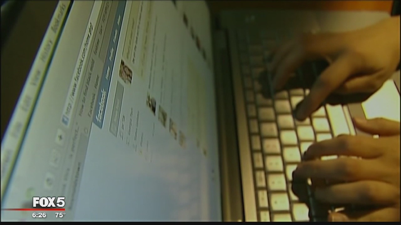 FOX Business Beat: MoviePass walks back price increase; Facebook asks for financial info