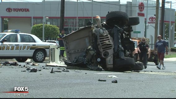 Violent 4-car crash in Montgomery County leaves 4 injured, officials say