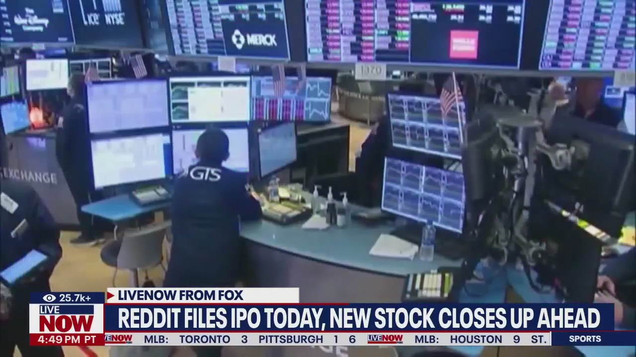 US sues Apple; Reddit files IPO