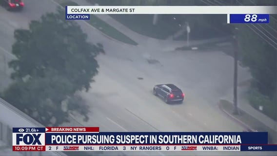 High-speed LA police chase ends in wreck