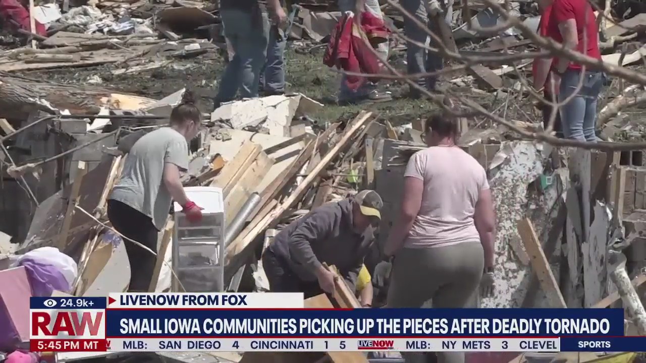 Iowa communities cleaning up after deadly tornado