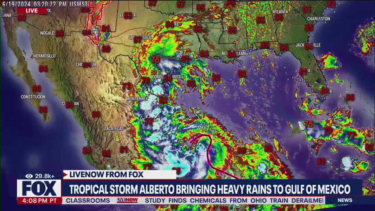 Tropical storm Alberto bringing heaving rains to gulf of Mexico