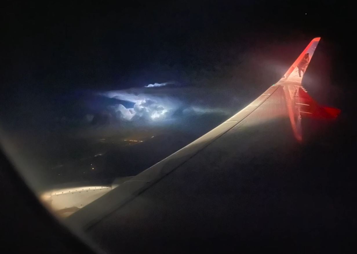 Intense lightning show over Pensacola