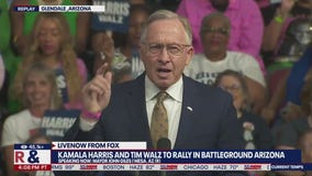 Republican mayor bashes GOP, Donald Trump