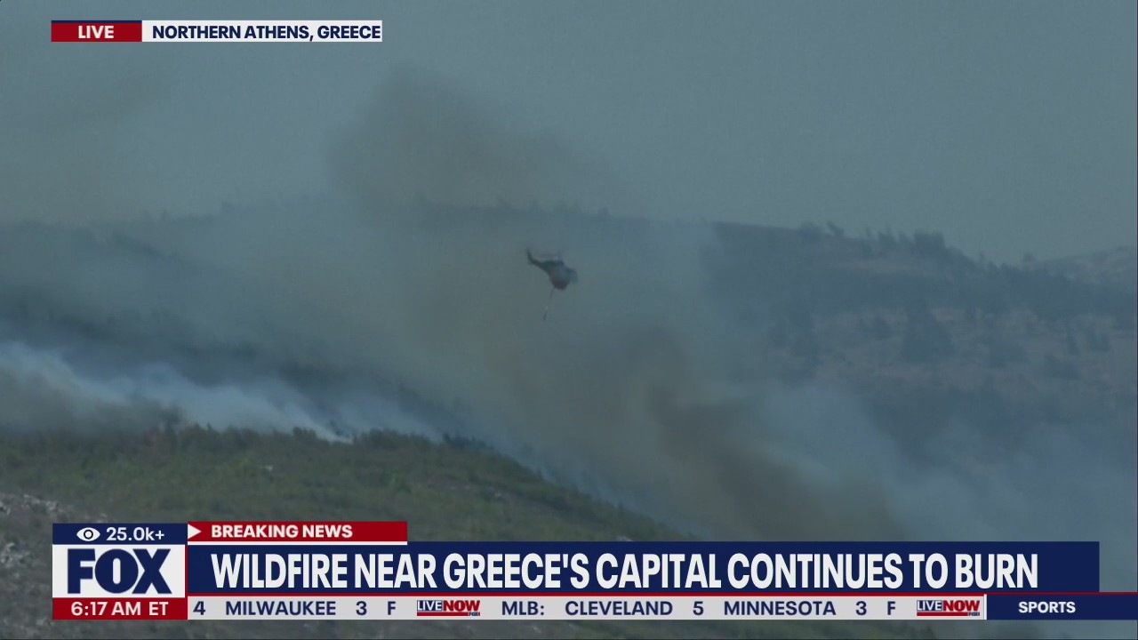 A wildfire near Greece advances fast