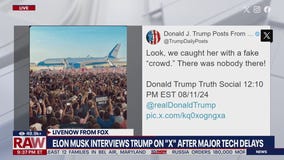 Trump falsely claims Harris used AI in crowd size pic