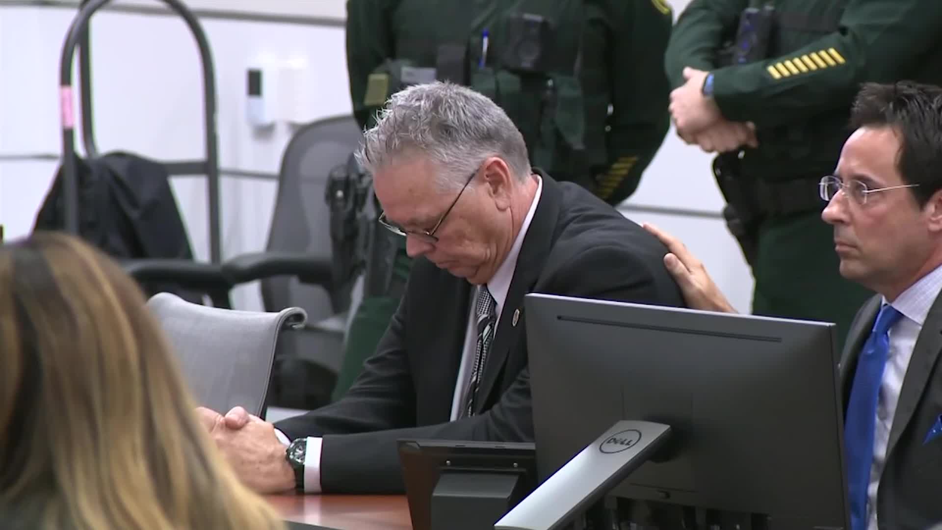 Deputy acquitted in Parkland school shooting | FOX 35 Orlando