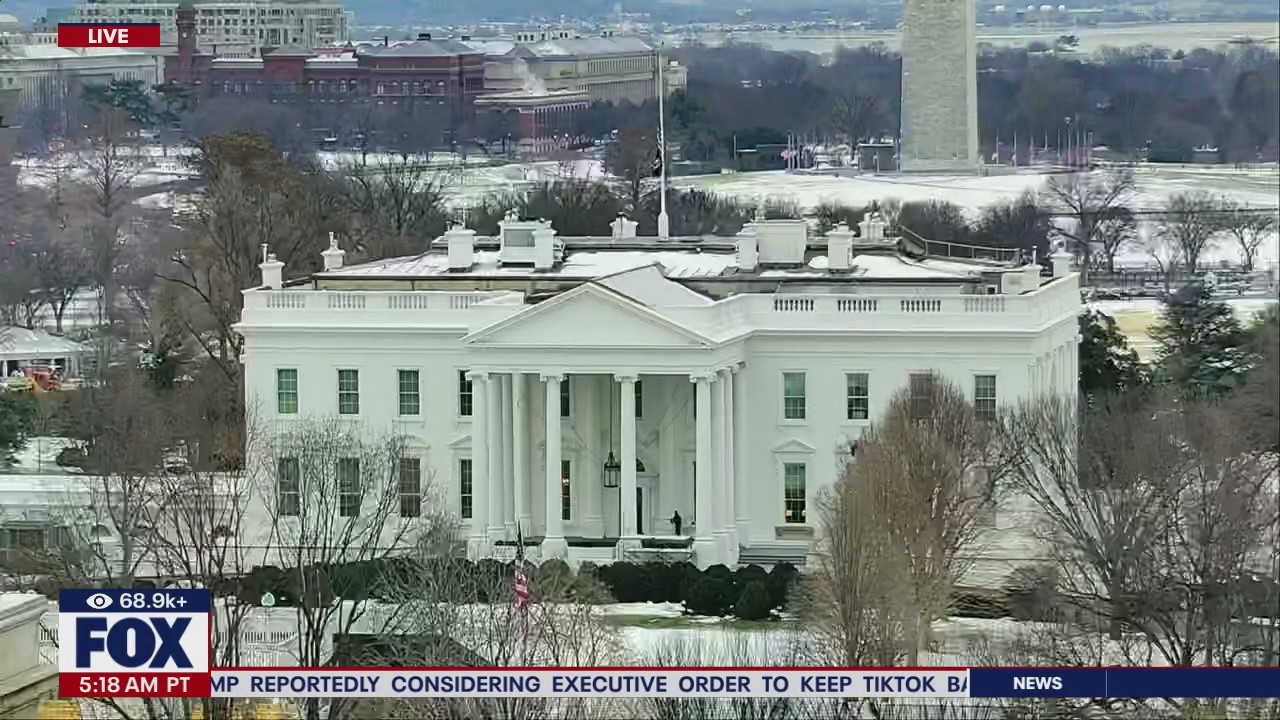 The White House prepares for Trump inauguration