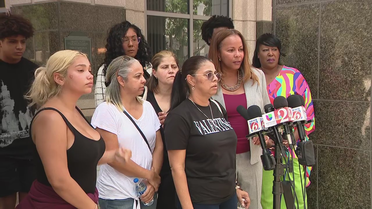 Derek Diaz's family reacts to bodycam video