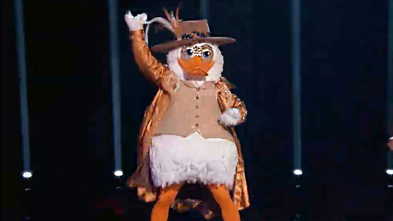 Detective Lucky Duck joins 'The Masked Singer'