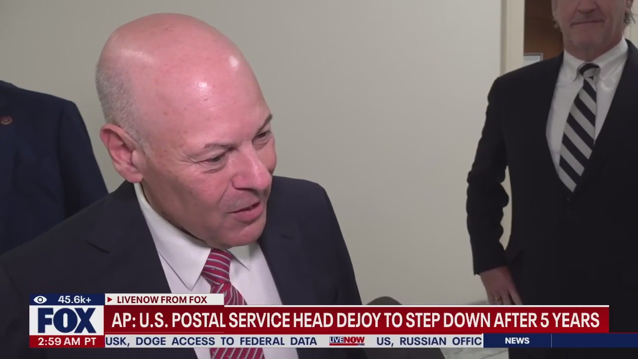 US Postal Service head to step down after 5 years