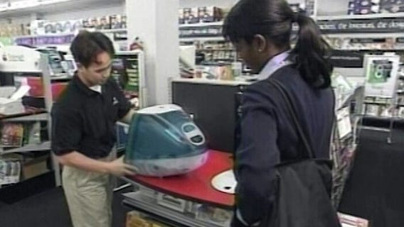 From the archives: Reviewing the iMac in 1999