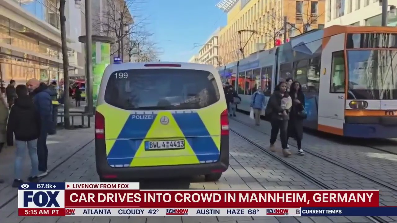 Car drives into crowd in Germany
