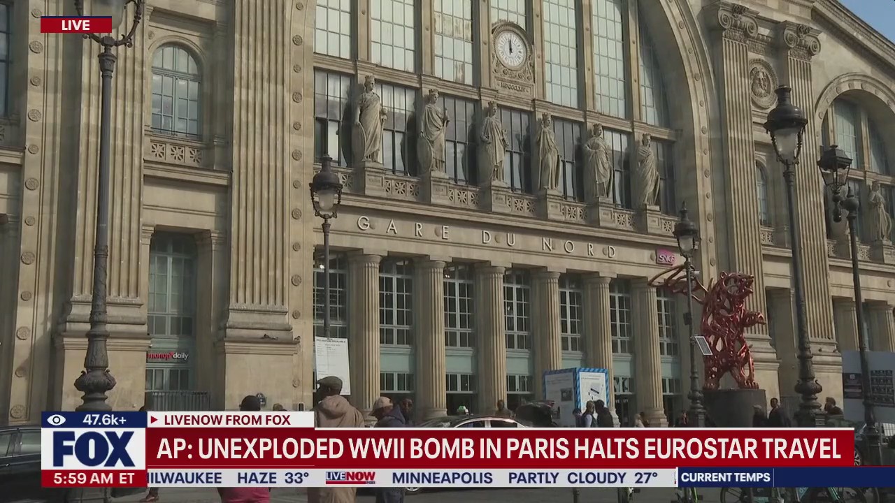 Unexploded WWII bomb halts travel in Paris