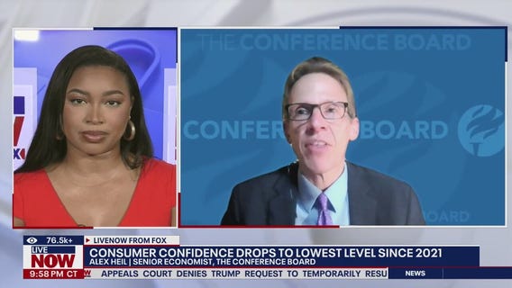 Consumer confidence drops to lowest level since 2021