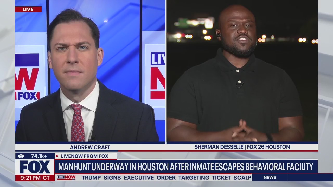 Manhunt underway in Houston after inmate escapes | LiveNOW from FOX