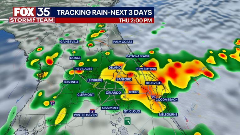 Tropical wave moving over Florida