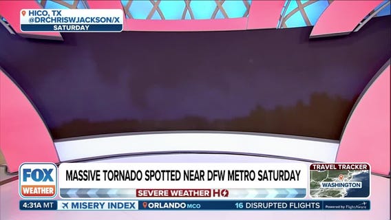 Deadly storms tear across Plains