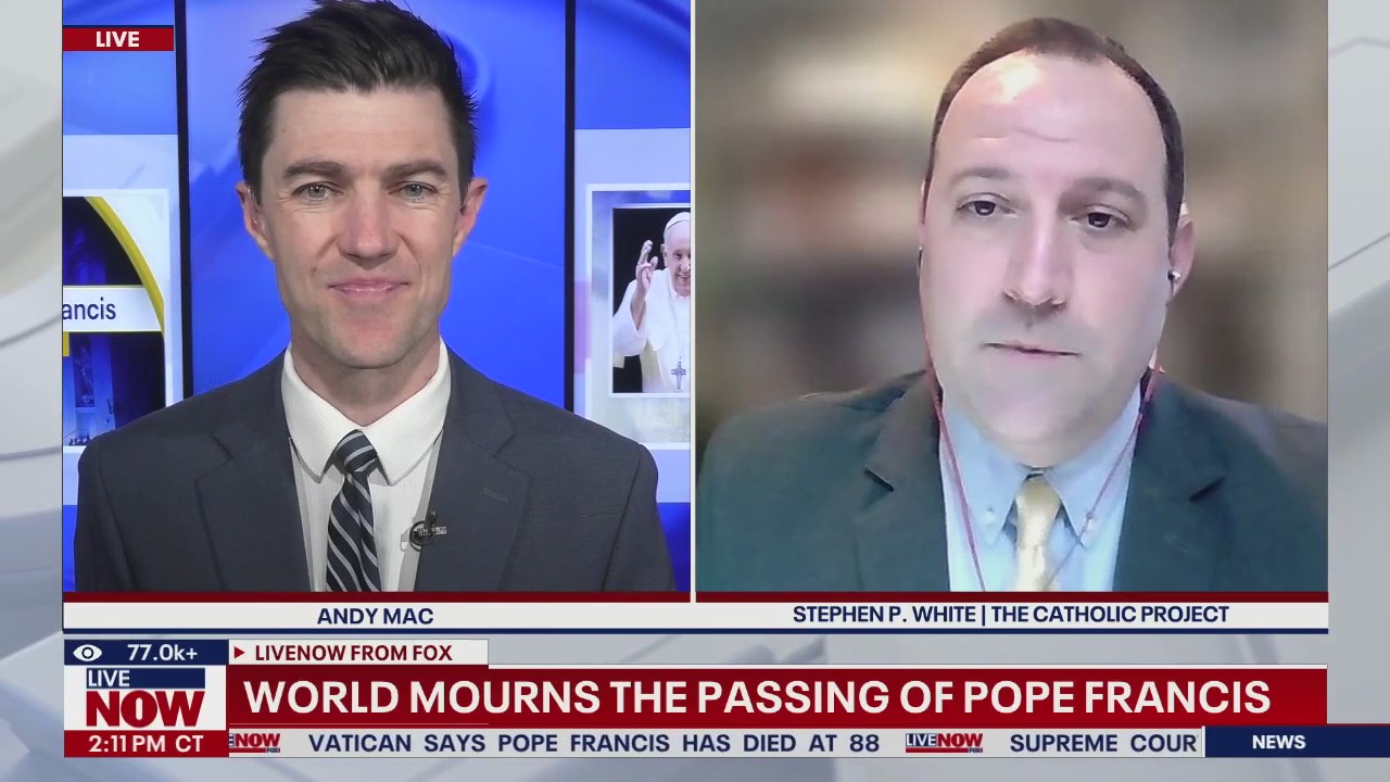 Catholics pay tribute to Pope Francis