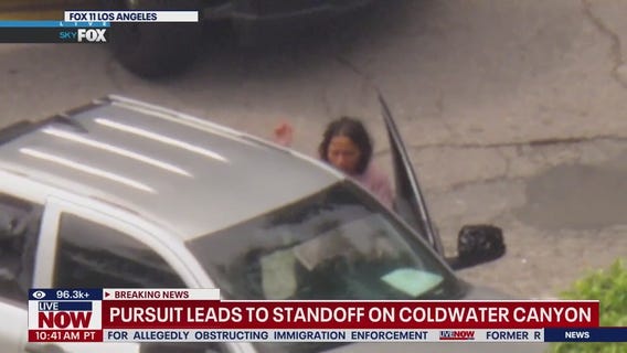 Pursuit leads to standoff in Hollywood Hills area