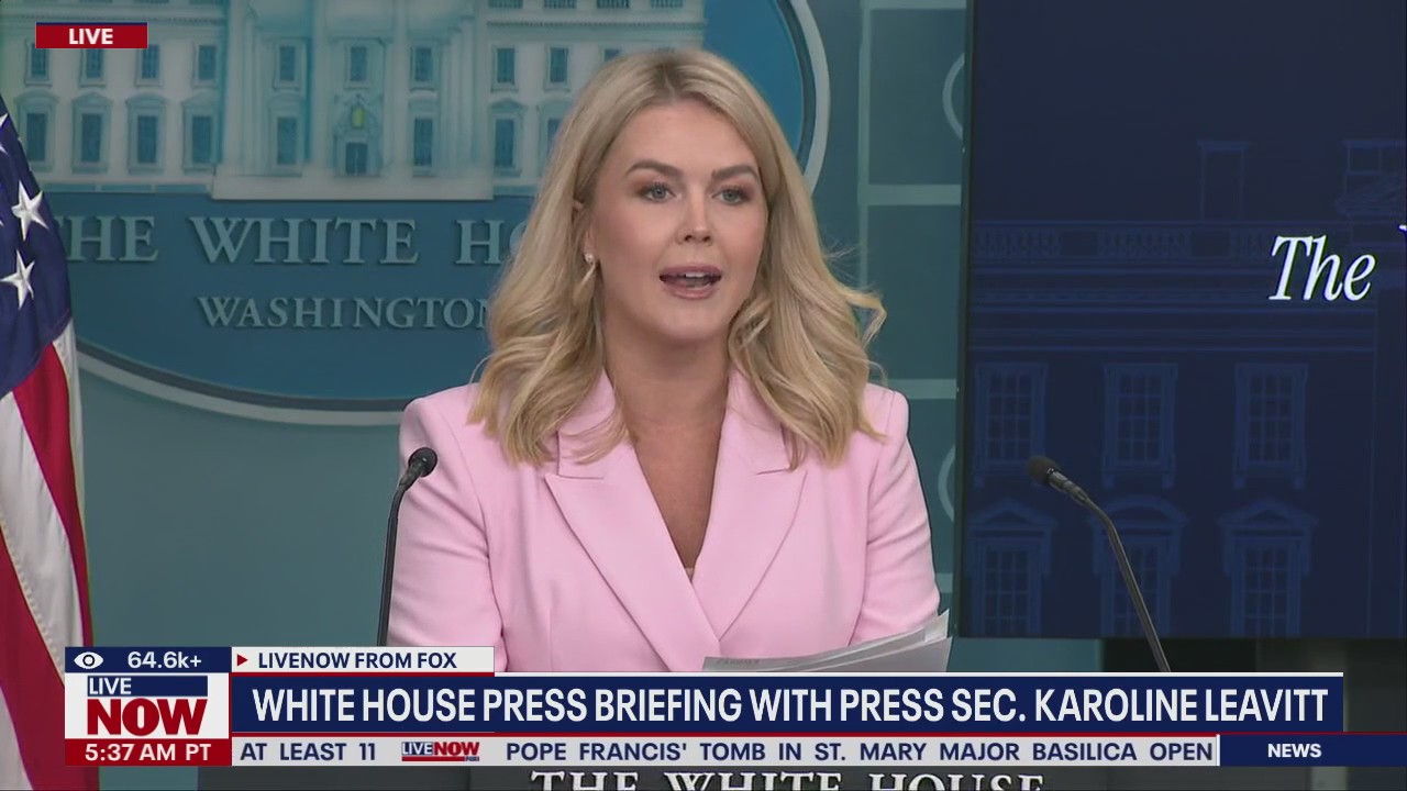 Full White House press briefing: Leavitt & Homan