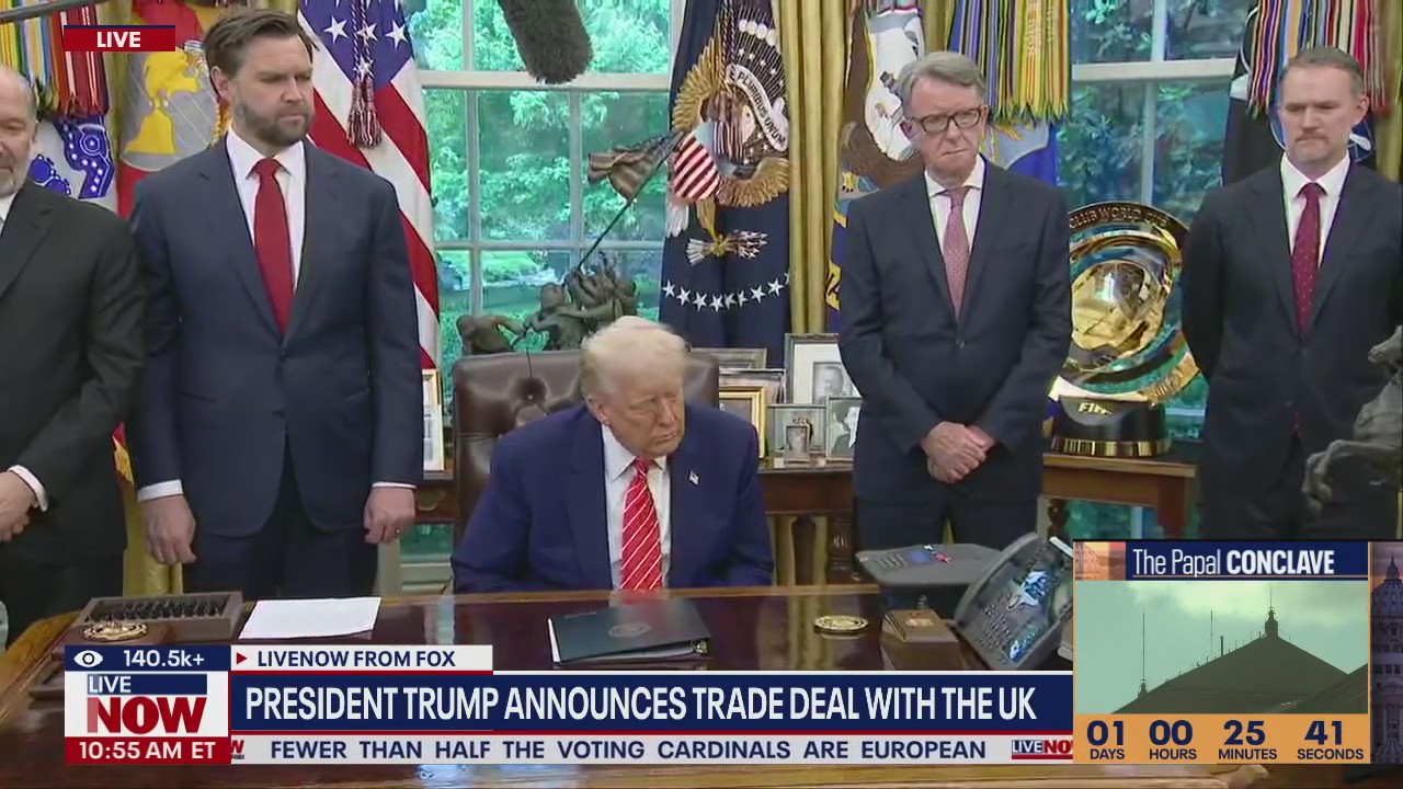 Trump on the Phone with UK Prime minister