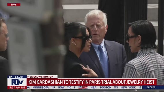 Kim Kardashian arrives for jewelry heist trial