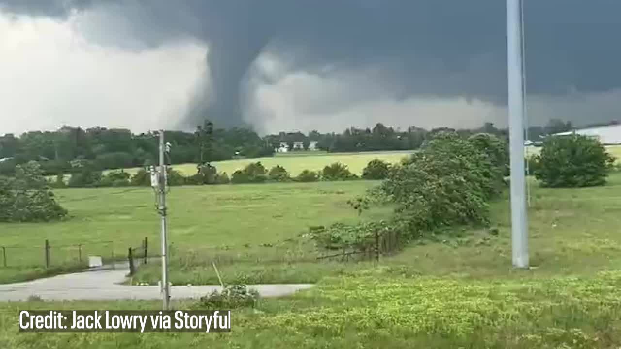 Video shows large tornado in Missouri | LiveNOW from FOX