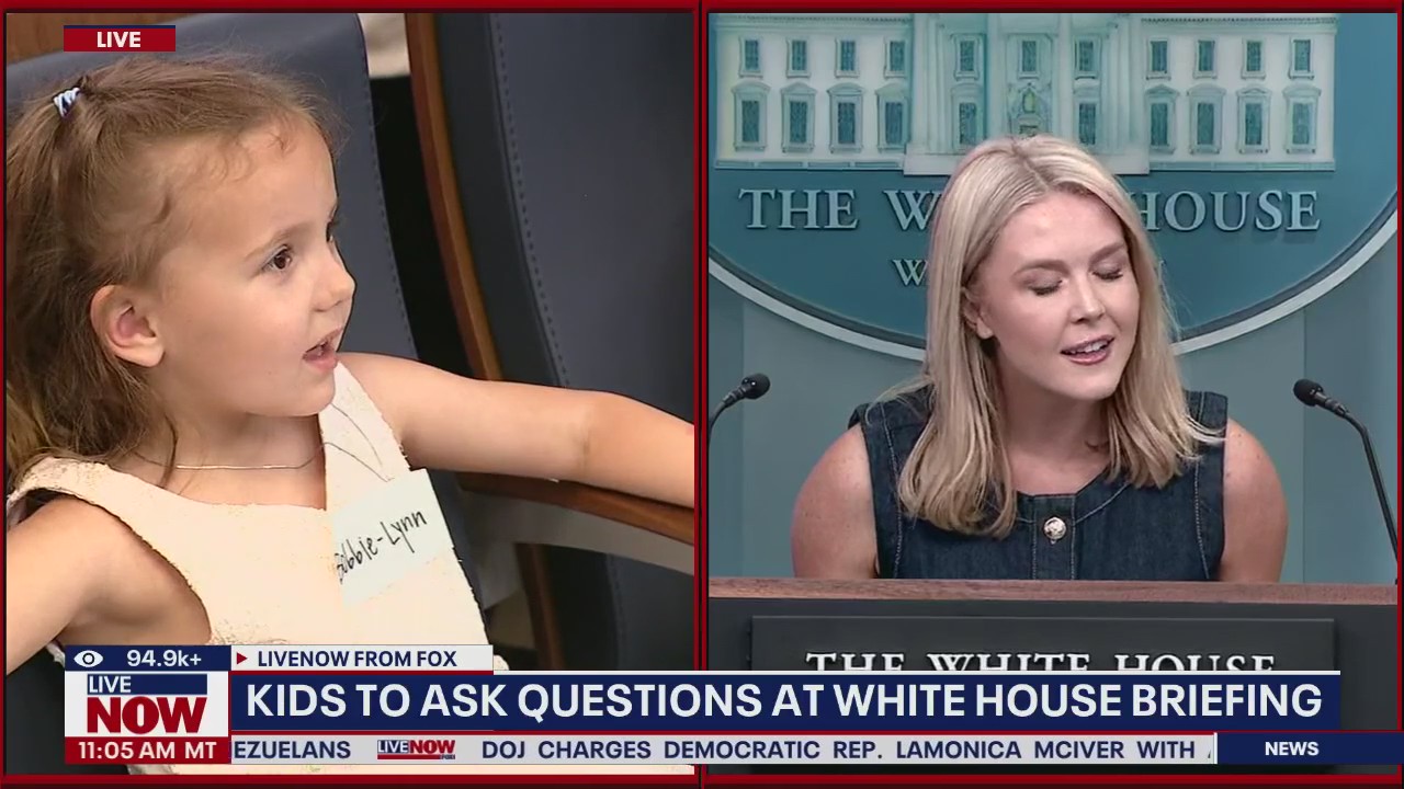 Reporter's daughter asks tough question in briefing