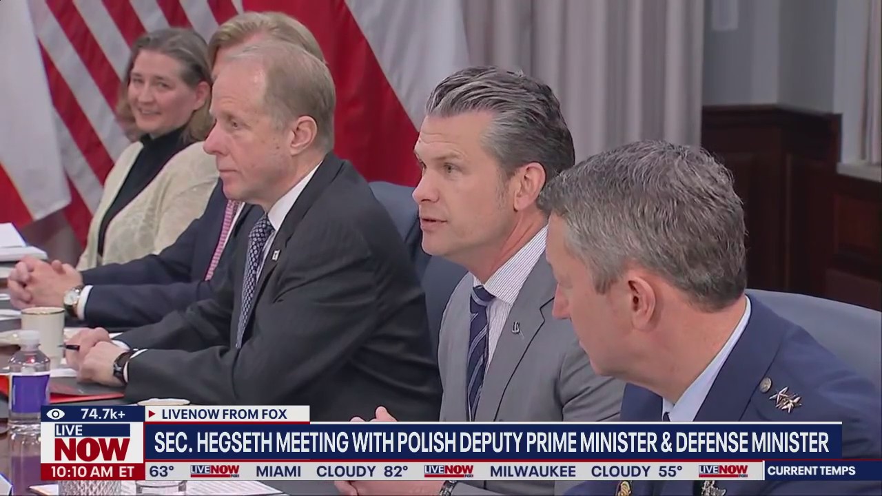 Hegseth speaks with Polish deputy PM