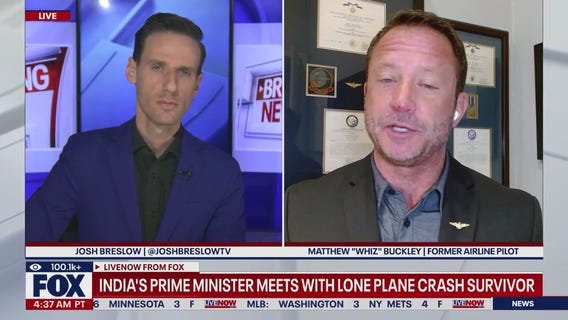 Indian Prime Minister meets with plane crash survivor