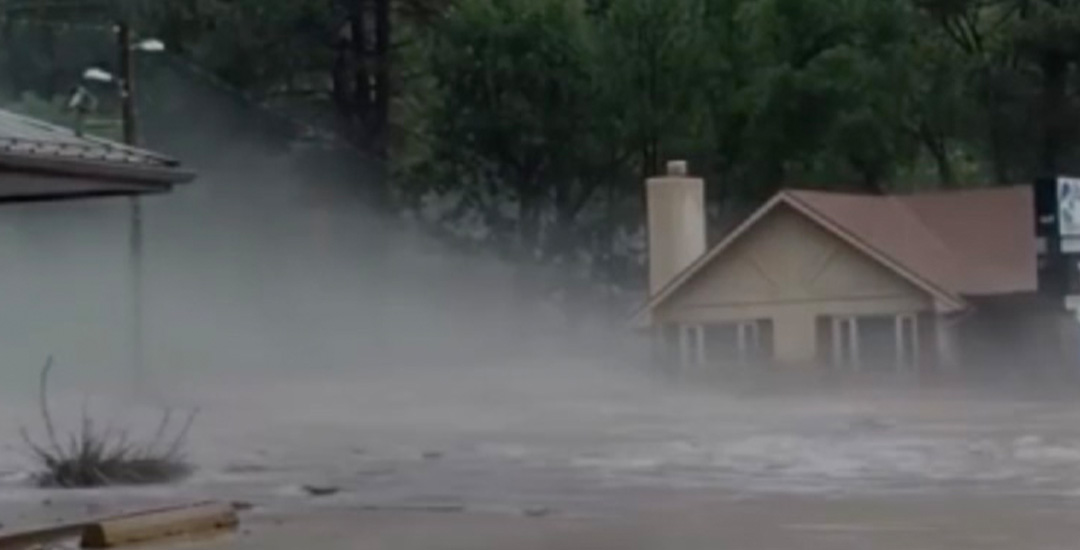 Flash flooding hits Ruidoso, New Mexico