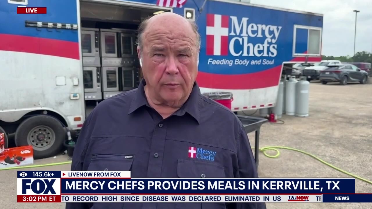 Mercy Chefs provide hot meals in Kerrville, TX