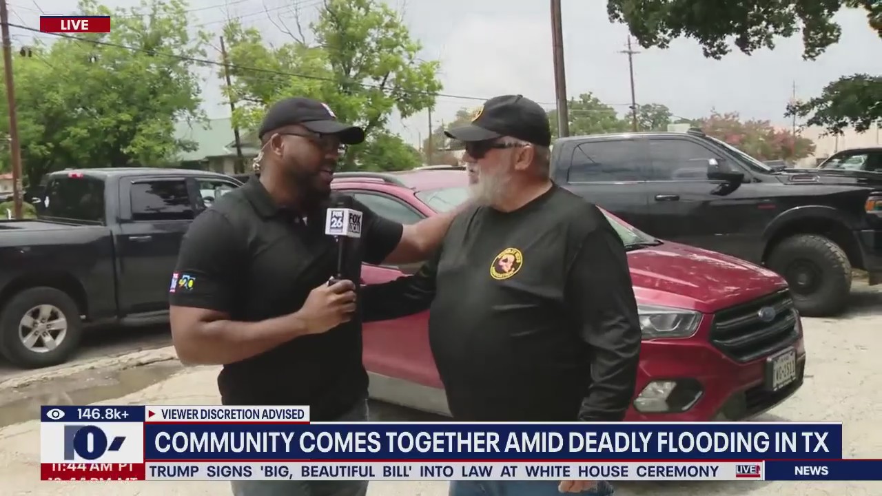 Texas community comes together amid deadly flooding