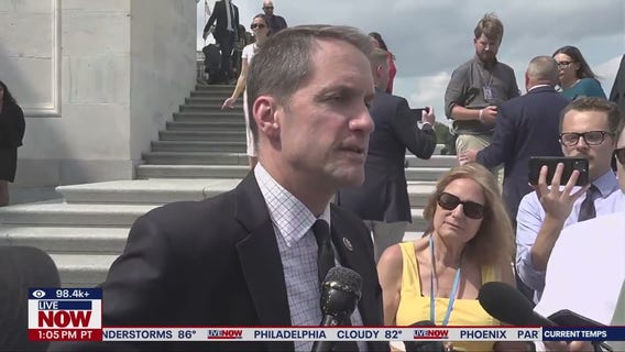 Congressman says DOJ will not prosecute Obama