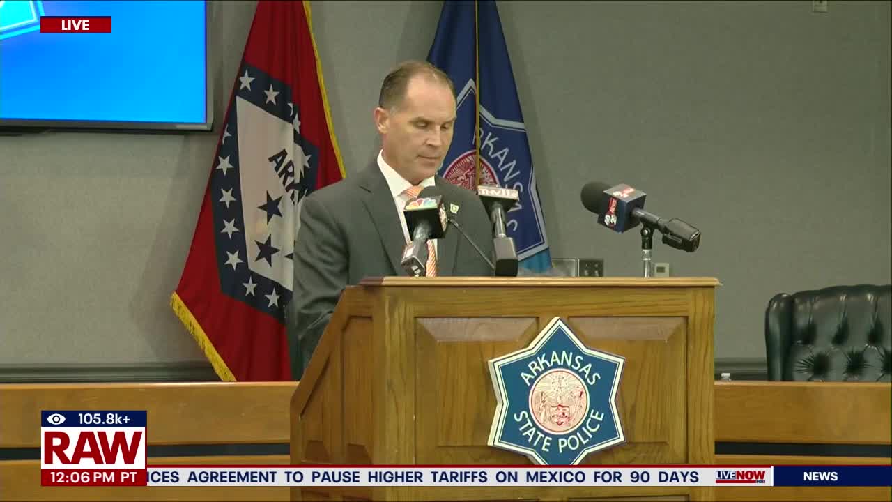 Update on suspect in killing of couple in Arkansas