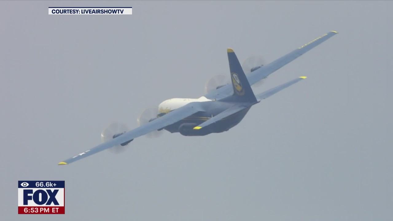 Blue Angels take flight at Boeing Seafair Air Show