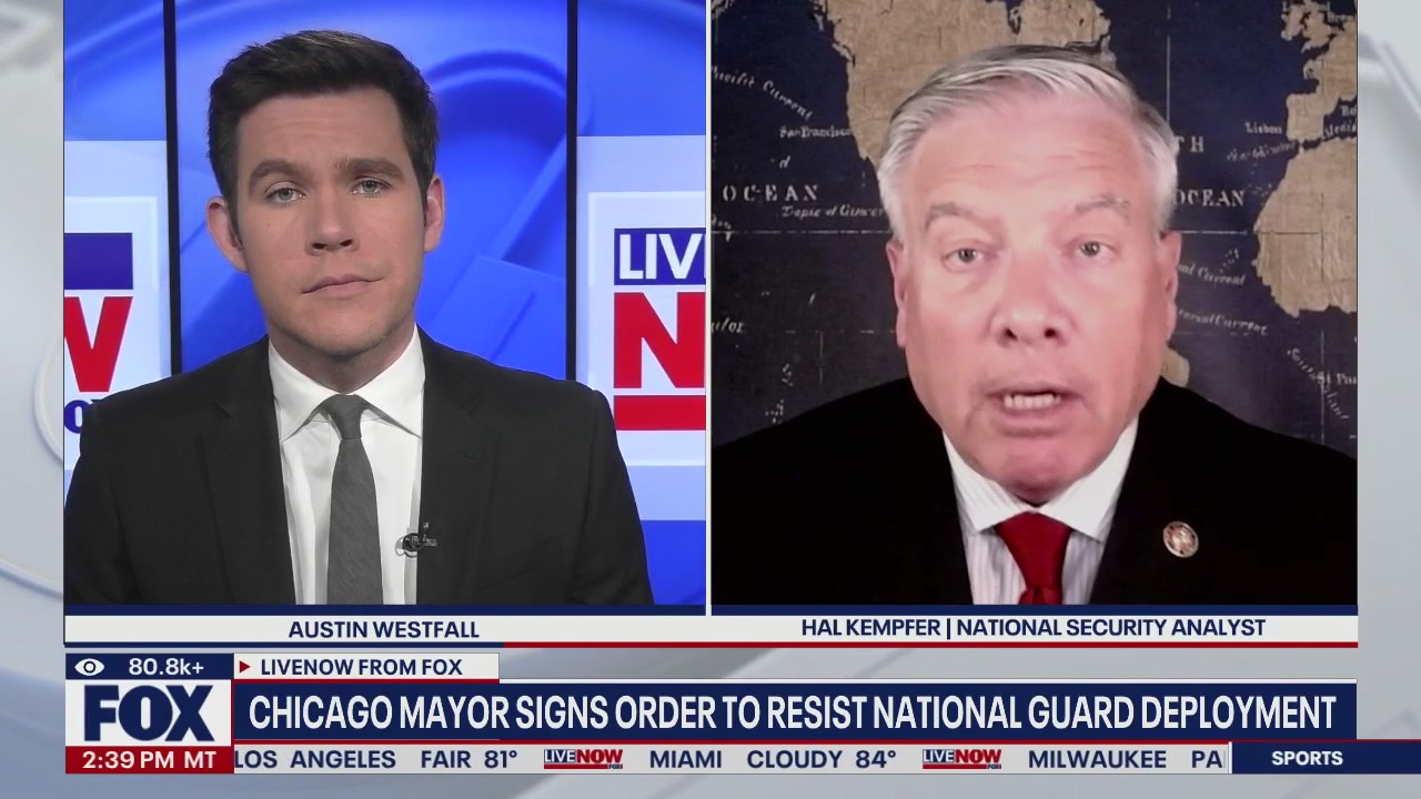 Chicago Mayor signs order to resist National Guard