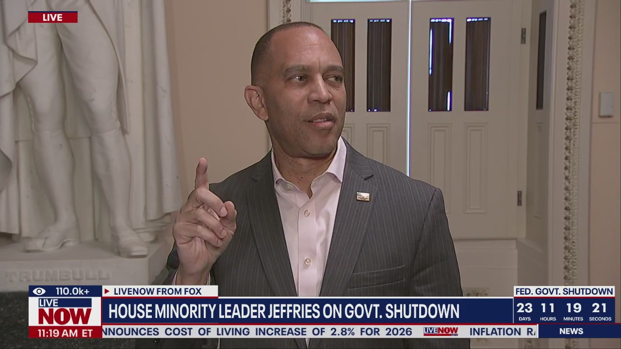 Shutdown: Dem Rep. Jeffries speaks to the press