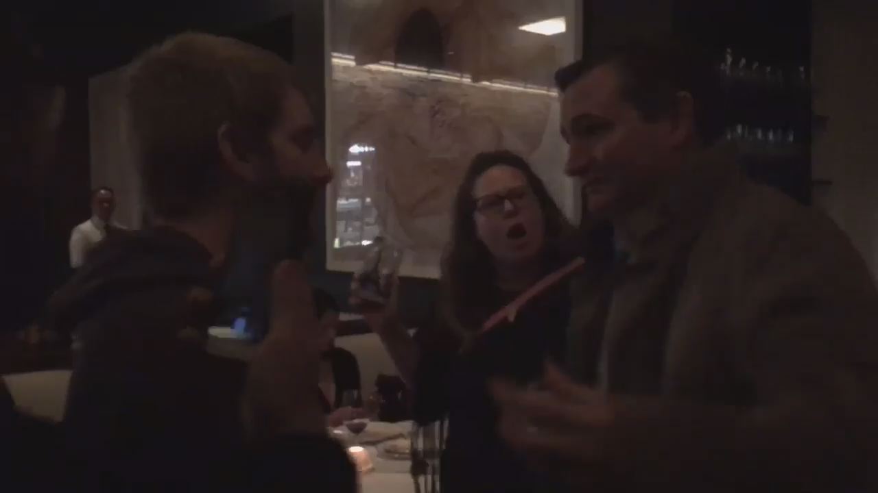 Sen. Ted Cruz chased out of DC restaurant