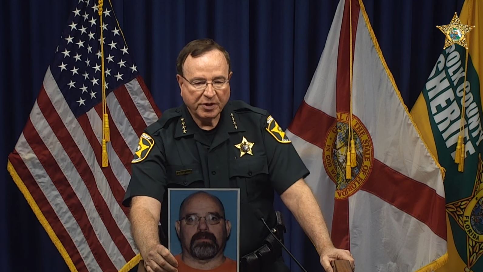 Road rage suspect at large, sheriff says