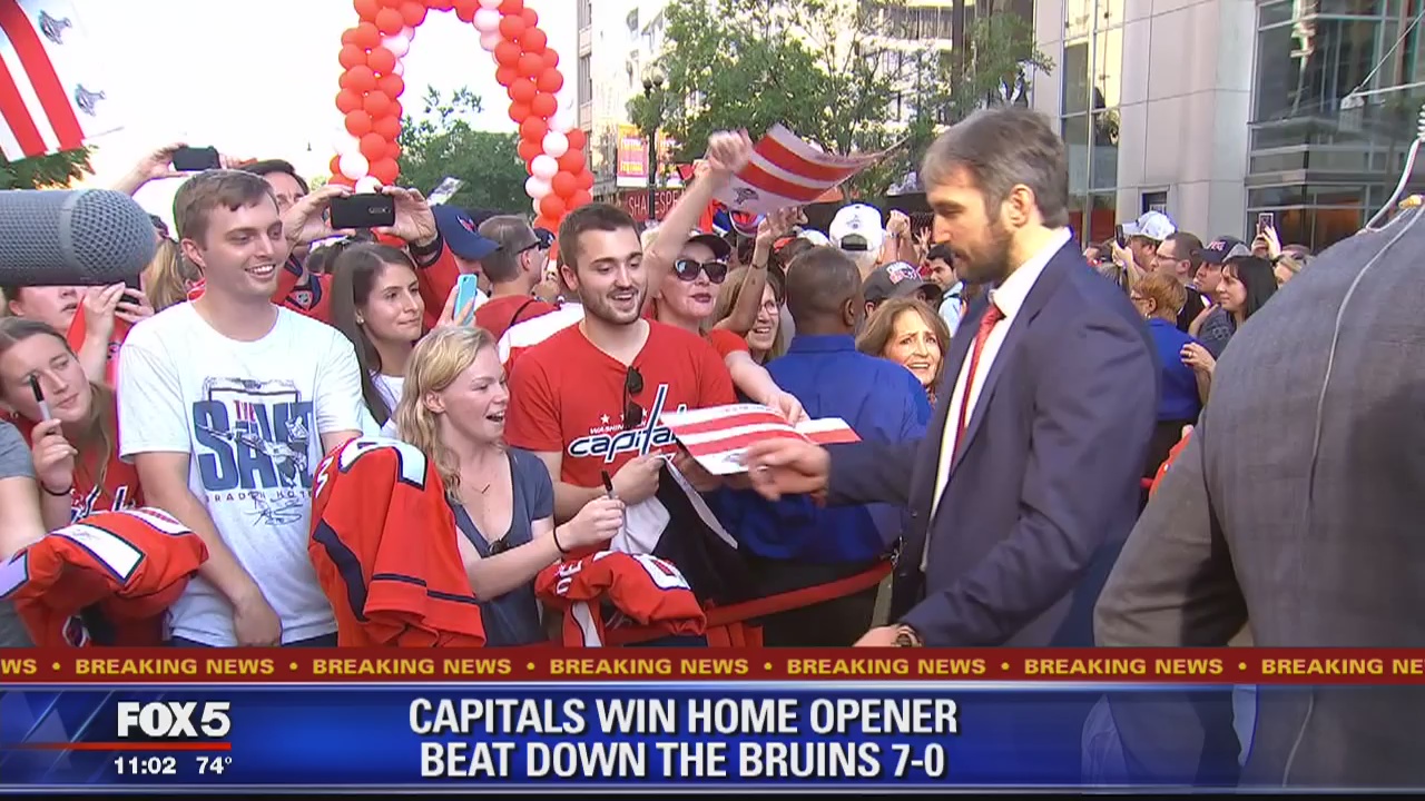 Caps players hit the red carpet before season-opening win