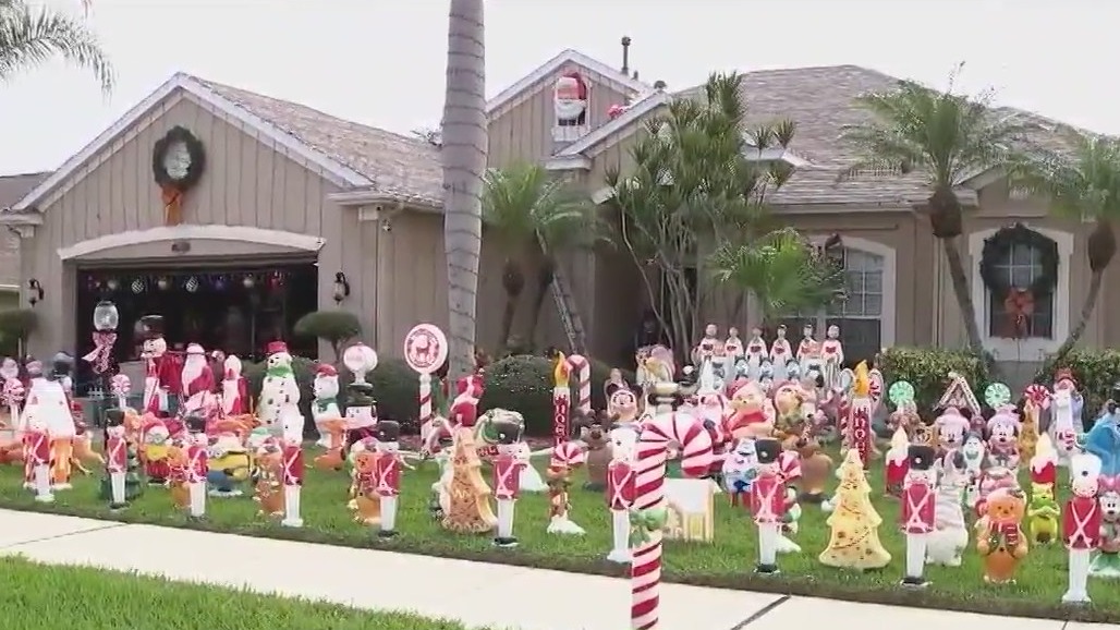 Extreme Christmas home in Melbourne