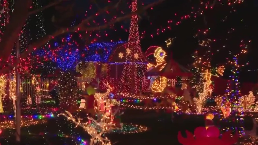 Brethour family lights up Sorrento