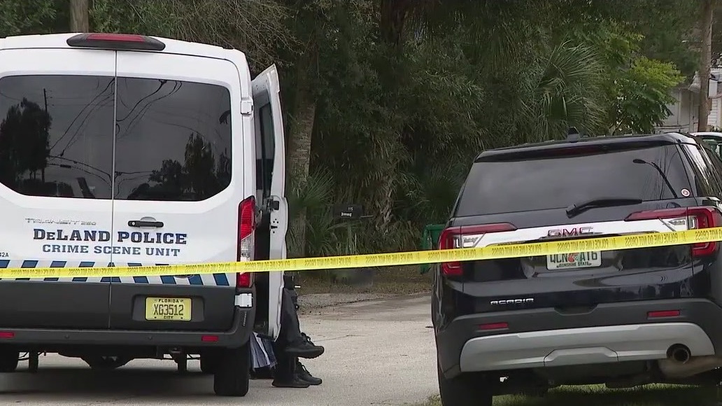 Man found shot dead inside vehicle in DeLand | FOX 35 Orlando