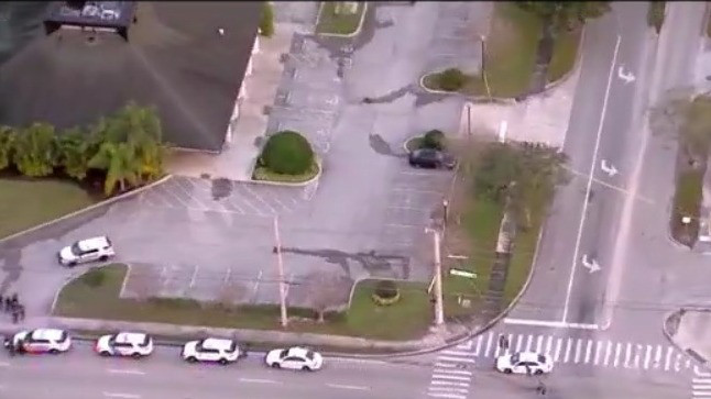 Police investigation shuts down Orlando road | FOX 35 Orlando