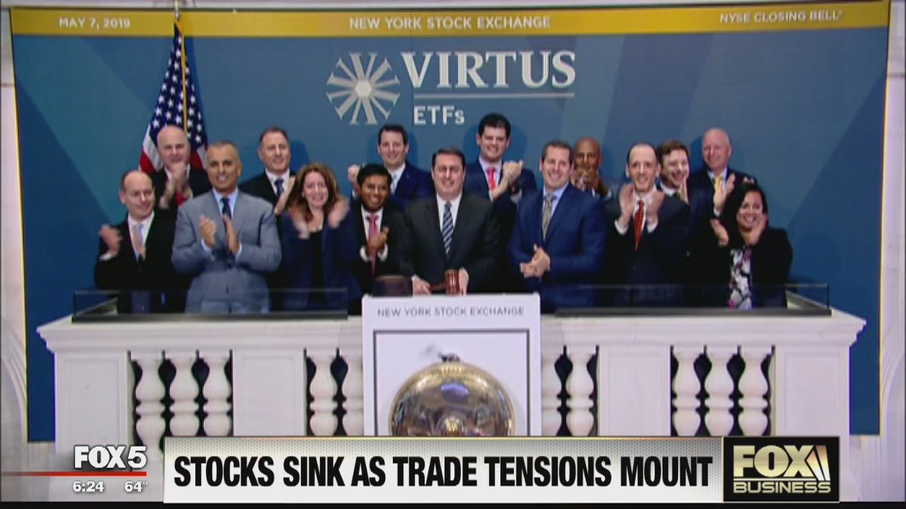 FOX Business Beat: Stocks Sink; Book Appointments Through Social Media