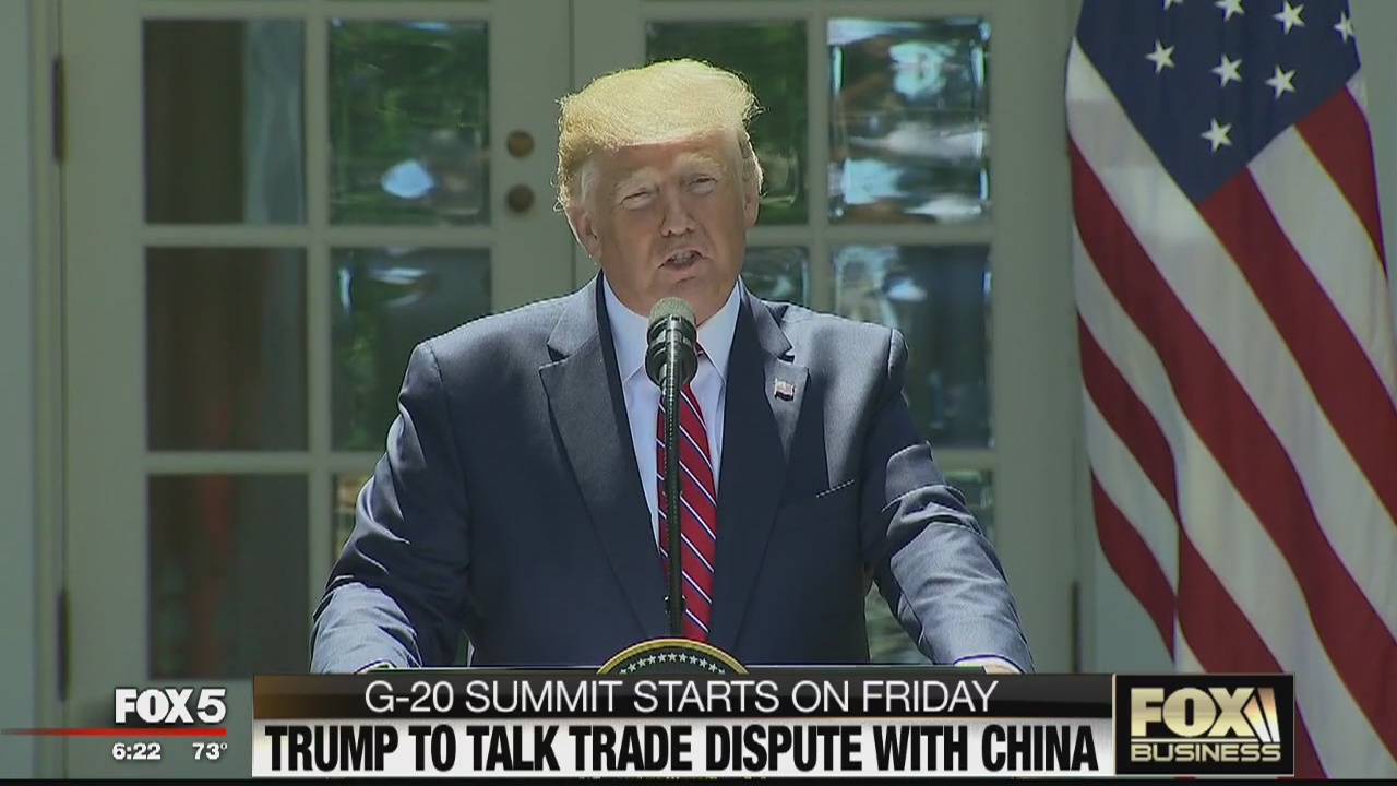 FOX Business Beat: Trump China Trade Talks; Airbnb Caters to Super Rich